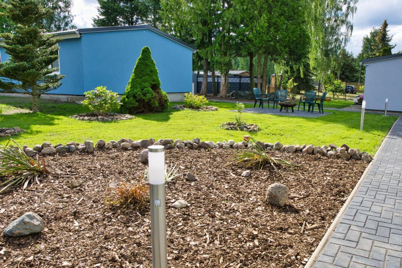 Ferienhaus Waldgefluester 70 Qm I Ueberdachte Terrasse I 2 Schlafzimmer I Strandnah Joachimsthal  Kültér fotó